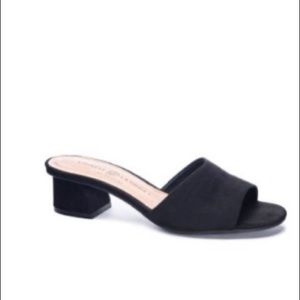 Chinese Laundry Women’s My Girl Block Heel Mule